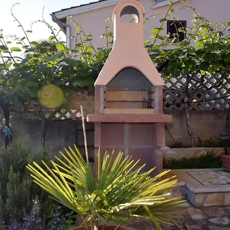 Daire Natalia 2 Mit Gemeinschaftspool Fuškulin